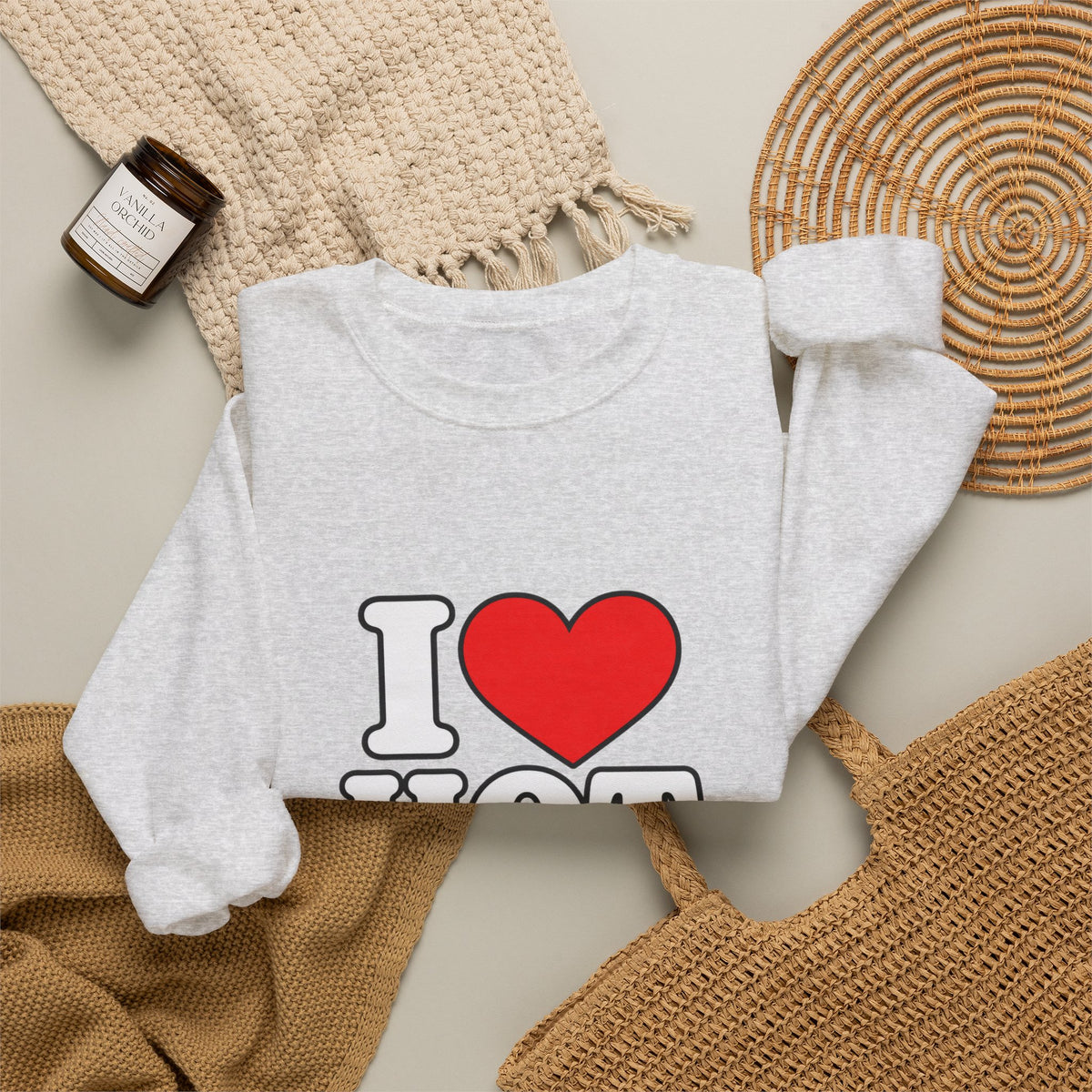 I Love Hot Dads - Crewneck Sweatshirt