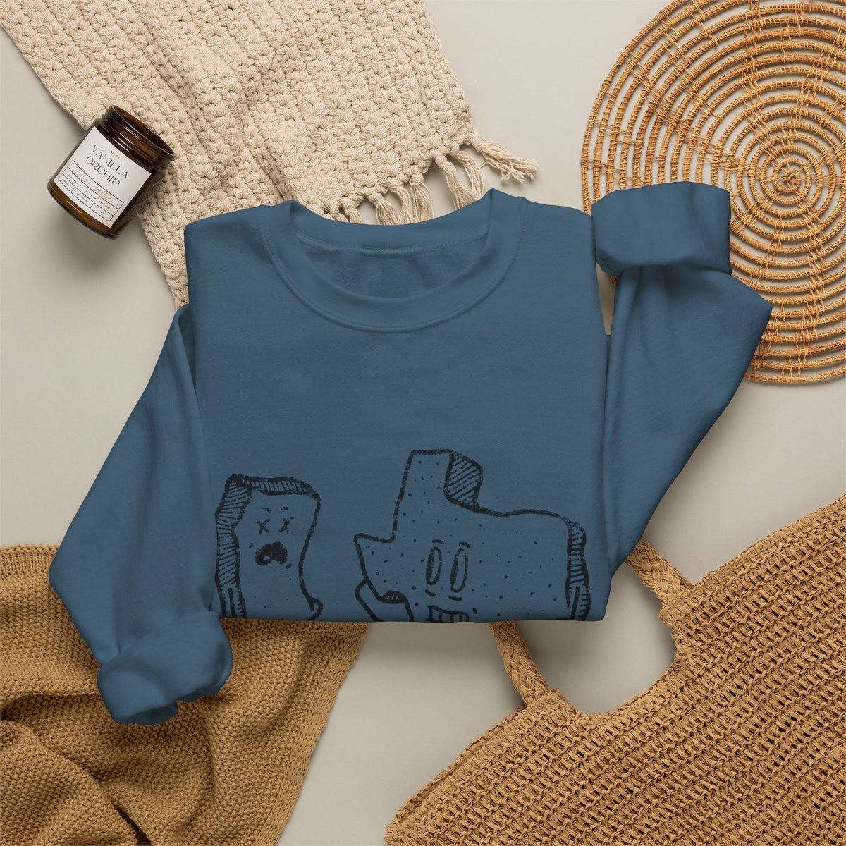 Texas v California - Crewneck Sweatshirt